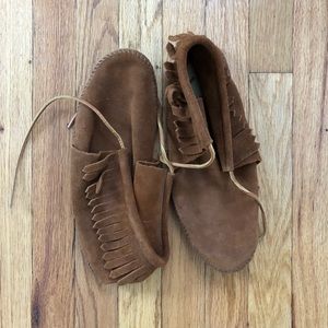 Minnetonka Leather Shoes, Men Size 11